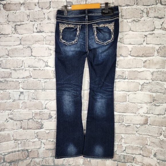 Silver Jeans Tuesday Low Rise Factory Fade Whiskered Size W29/L33 Dark Wash - Picture 11 of 16